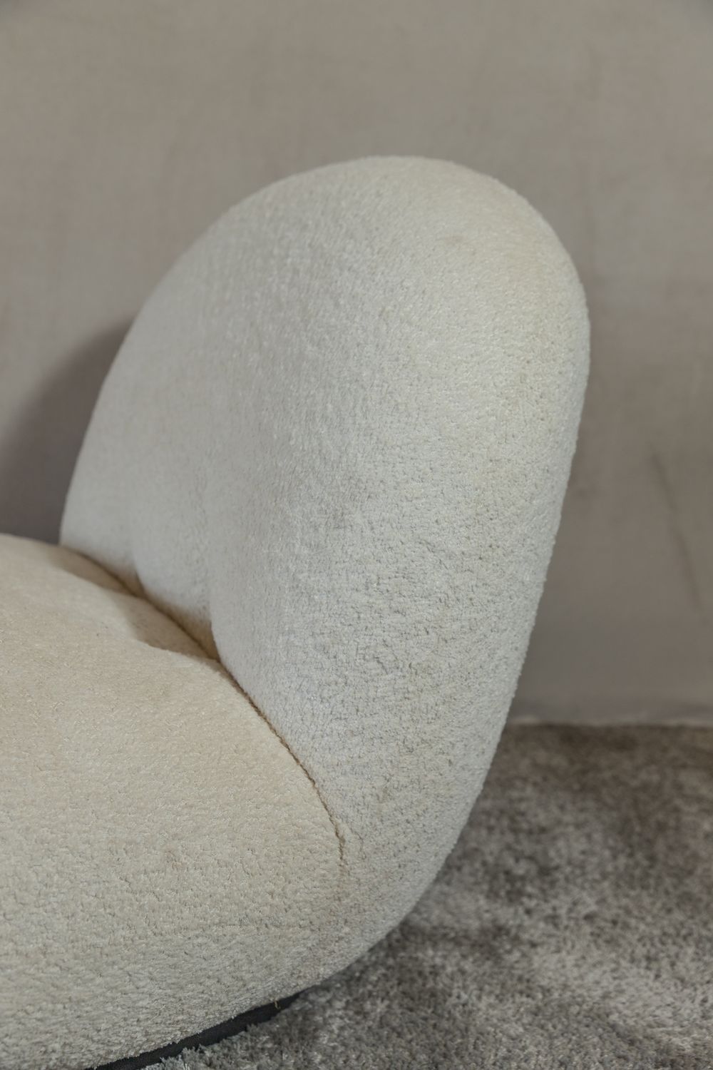 Detalle de tapicería bouclé